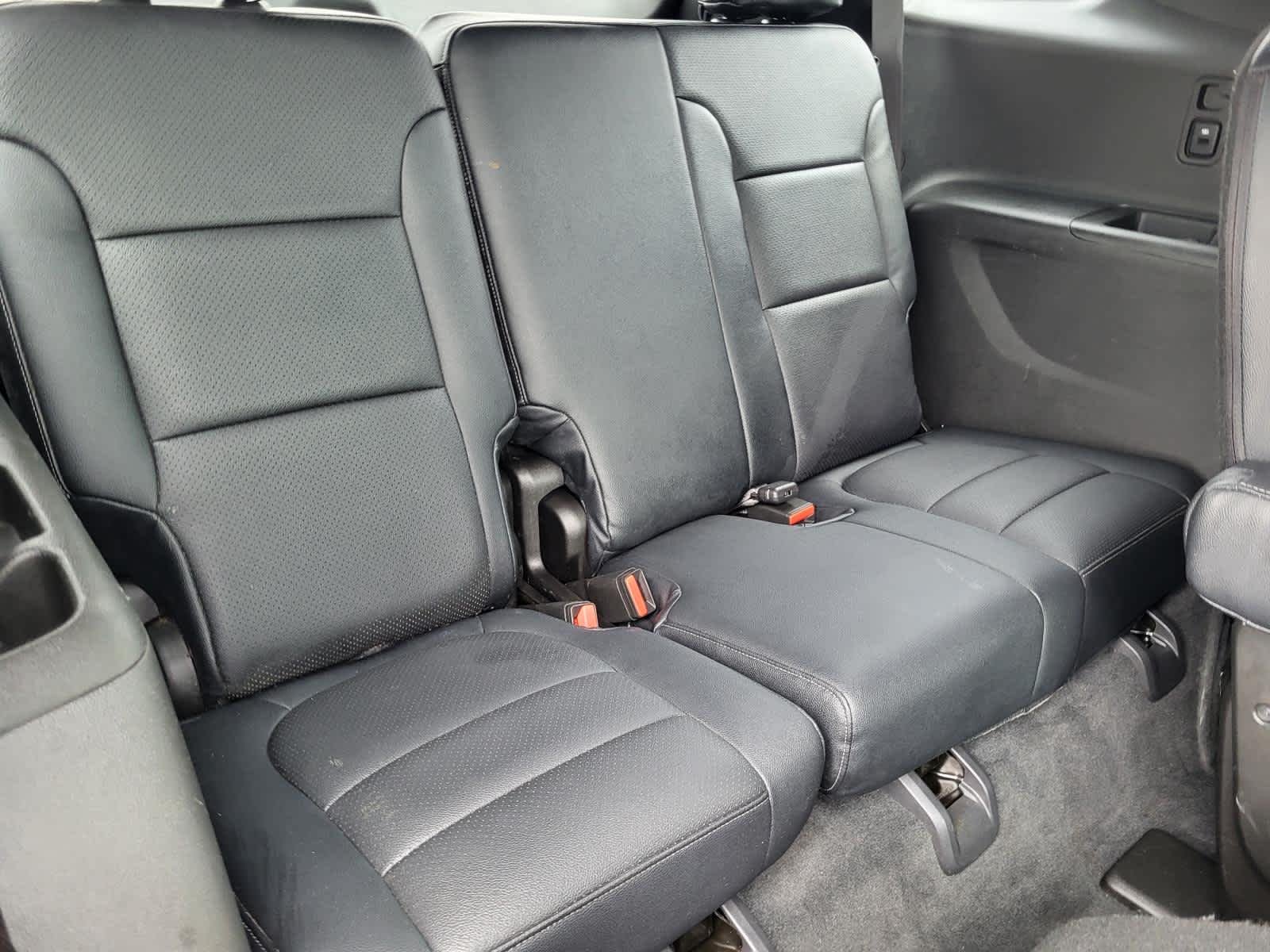 Used 2022 Northsky Blue Metallic Chevrolet LT Cloth image 12