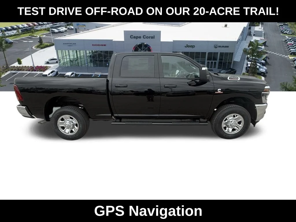 New 2026 Diamond Black Crystal Pearl-Coat Exterior Paint RAM Tradesman image 3