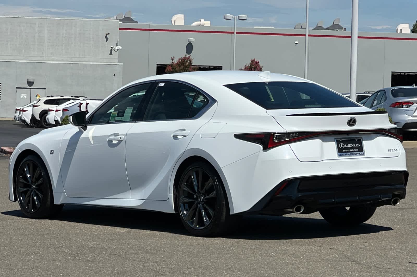 2024 Lexus IS 350 F SPORT - Photo 7
