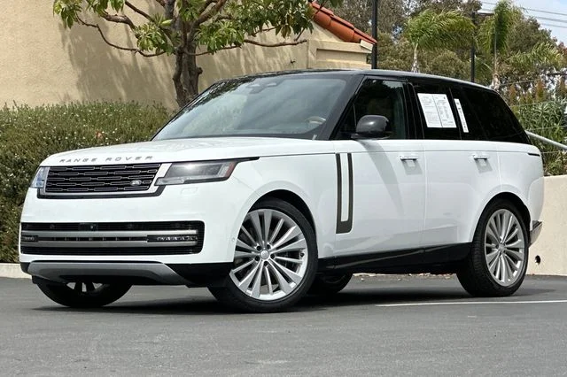 2024 Land Rover Range Rover 4.4 SE SWB's photo