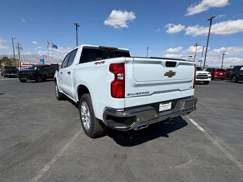 2026 Chevrolet Silverado 1500 LTZ - Photo 5