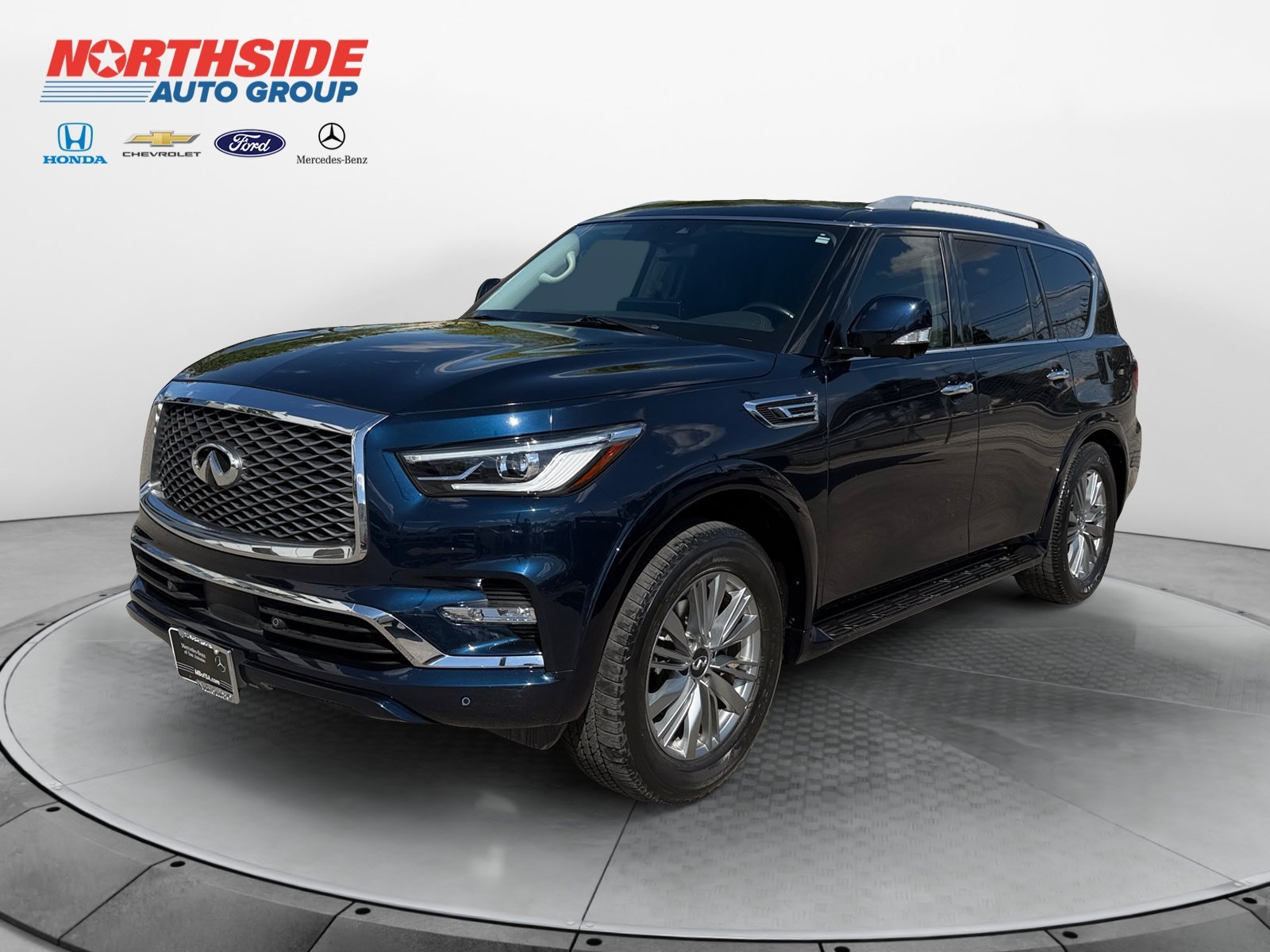 Used 2022 Hermosa Blue INFINITI LUXE image 3
