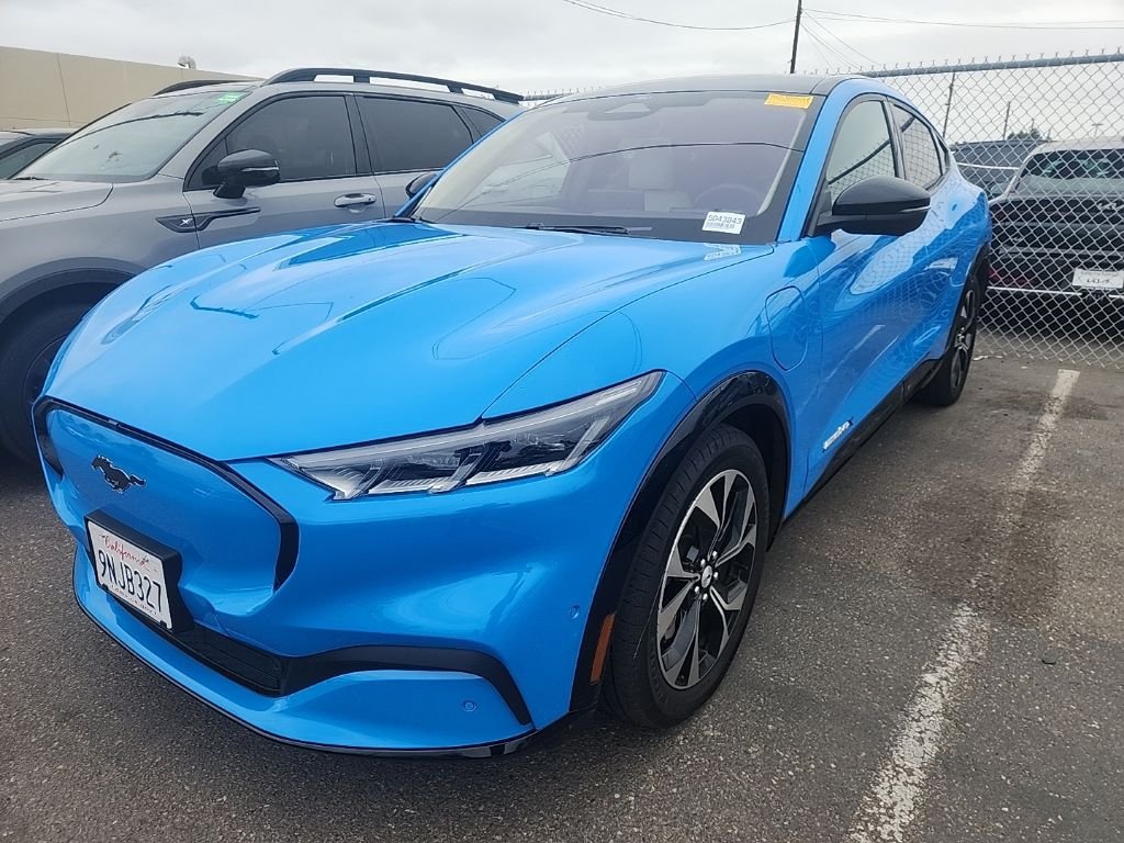 Used 2023 Blue Ford Premium image 4