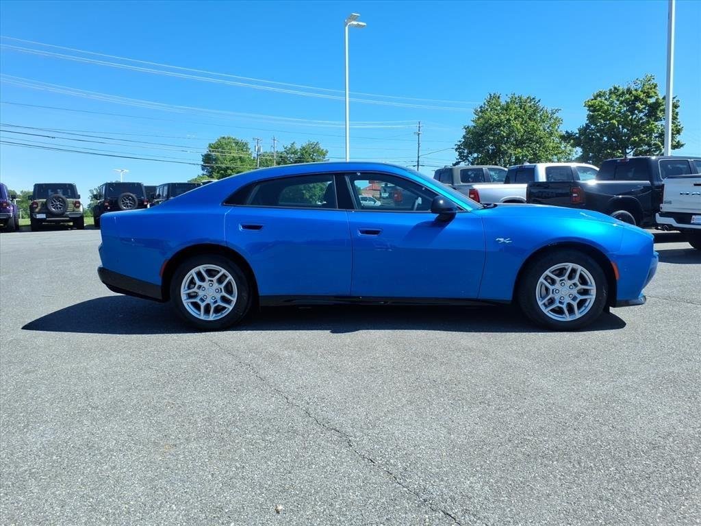 New 2026 Bludicrous Exterior Paint Dodge R/T image 3