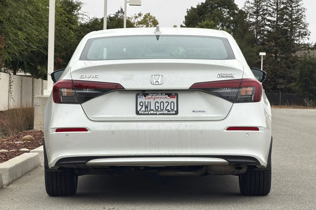 Used 2025 Platinum White Pearl Honda Sport Touring image 5