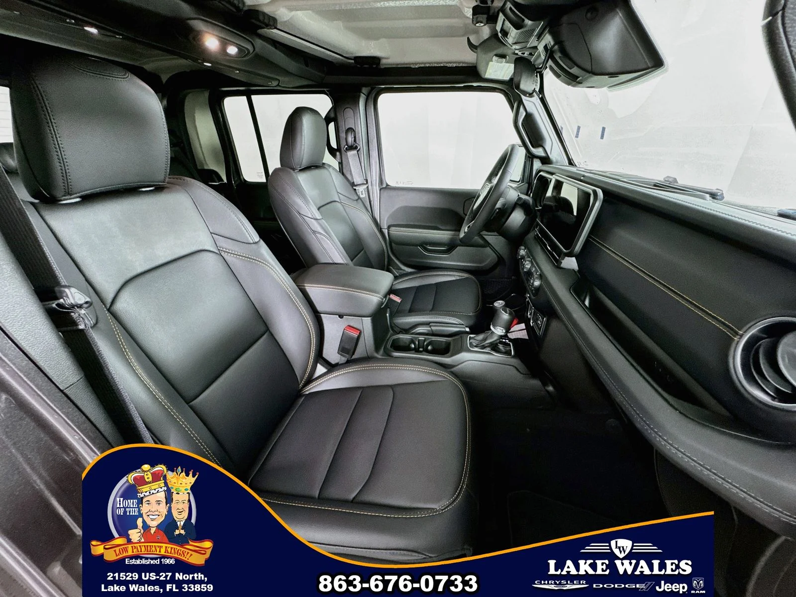 New 2026 Granite Crystal Metallic Clearcoat Jeep  image 25