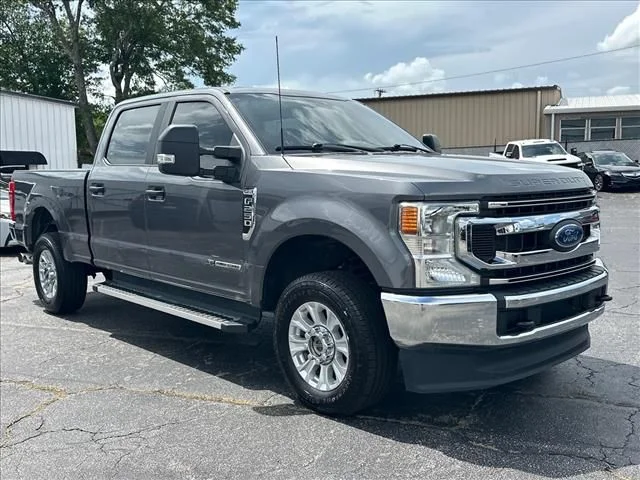 Used 2022 Gray Ford XL image 2