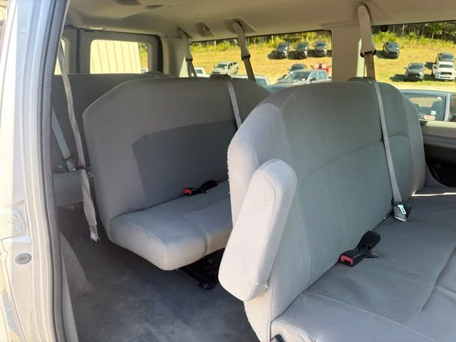 Used 2013 Silver Ford XLT image 11