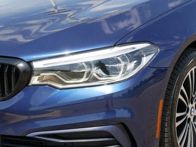 Used 2019 Blue Metallic BMW 540i xDrive image 10