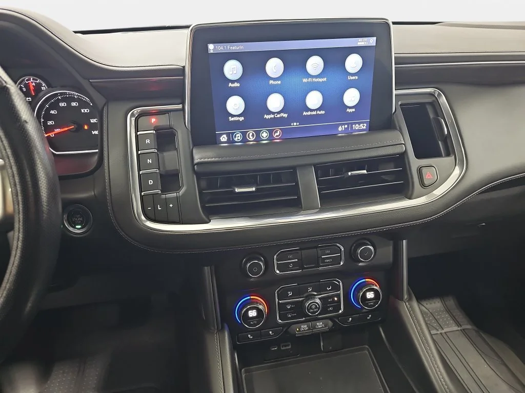 Used 2021 Black Chevrolet Z71 image 22