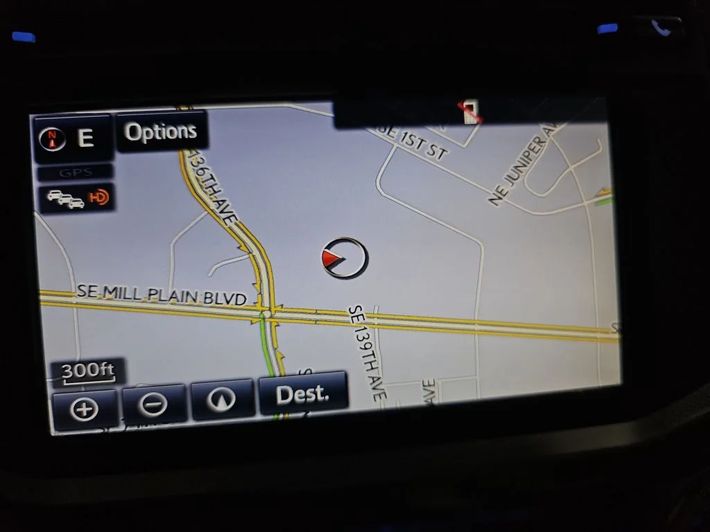 Used 2015 Red Toyota Limited image 24