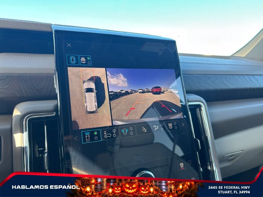 New 2027 Glacier White Tricoat GMC Denali image 33