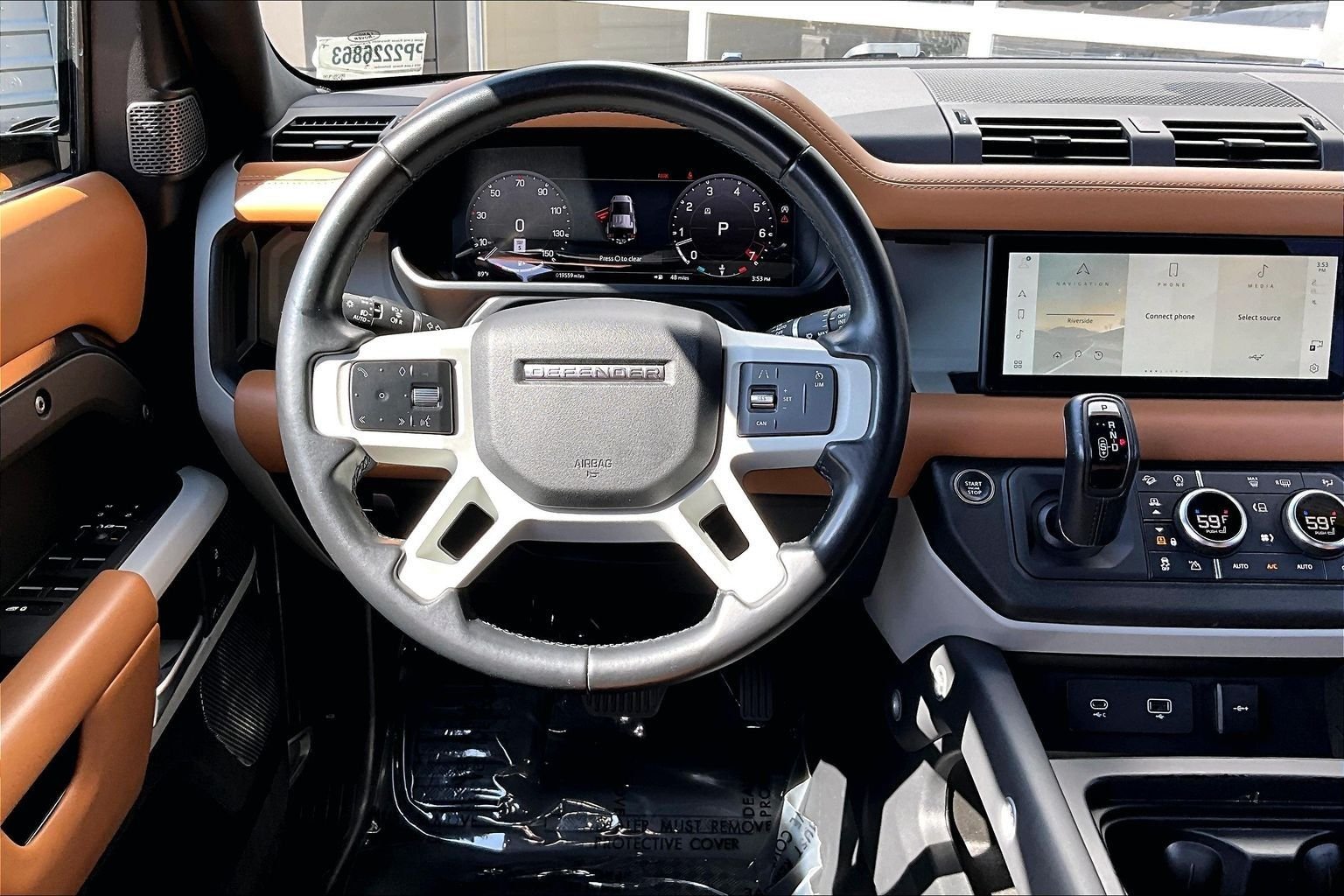 Used 2023 Gray Land Rover X-Dynamic SE image 5