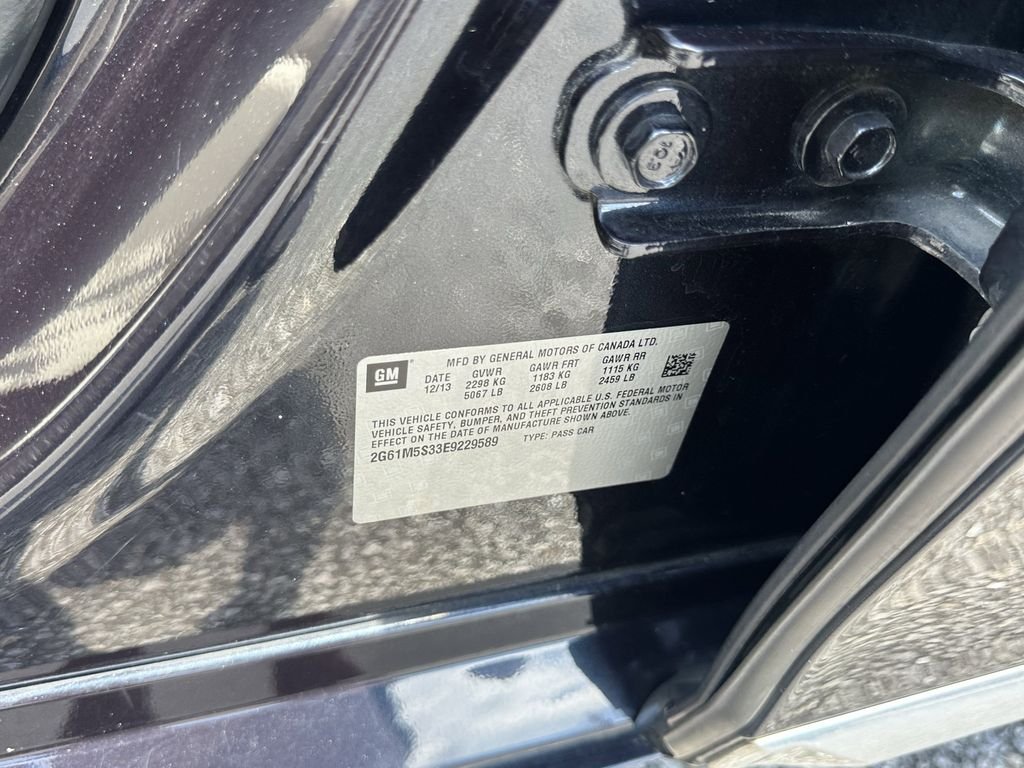 Used 2014 Blue Cadillac Luxury image 37