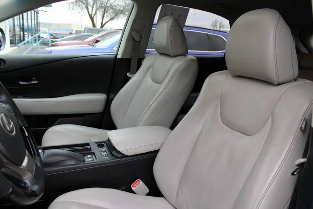 Used 2015 Gray Lexus 450h image 13