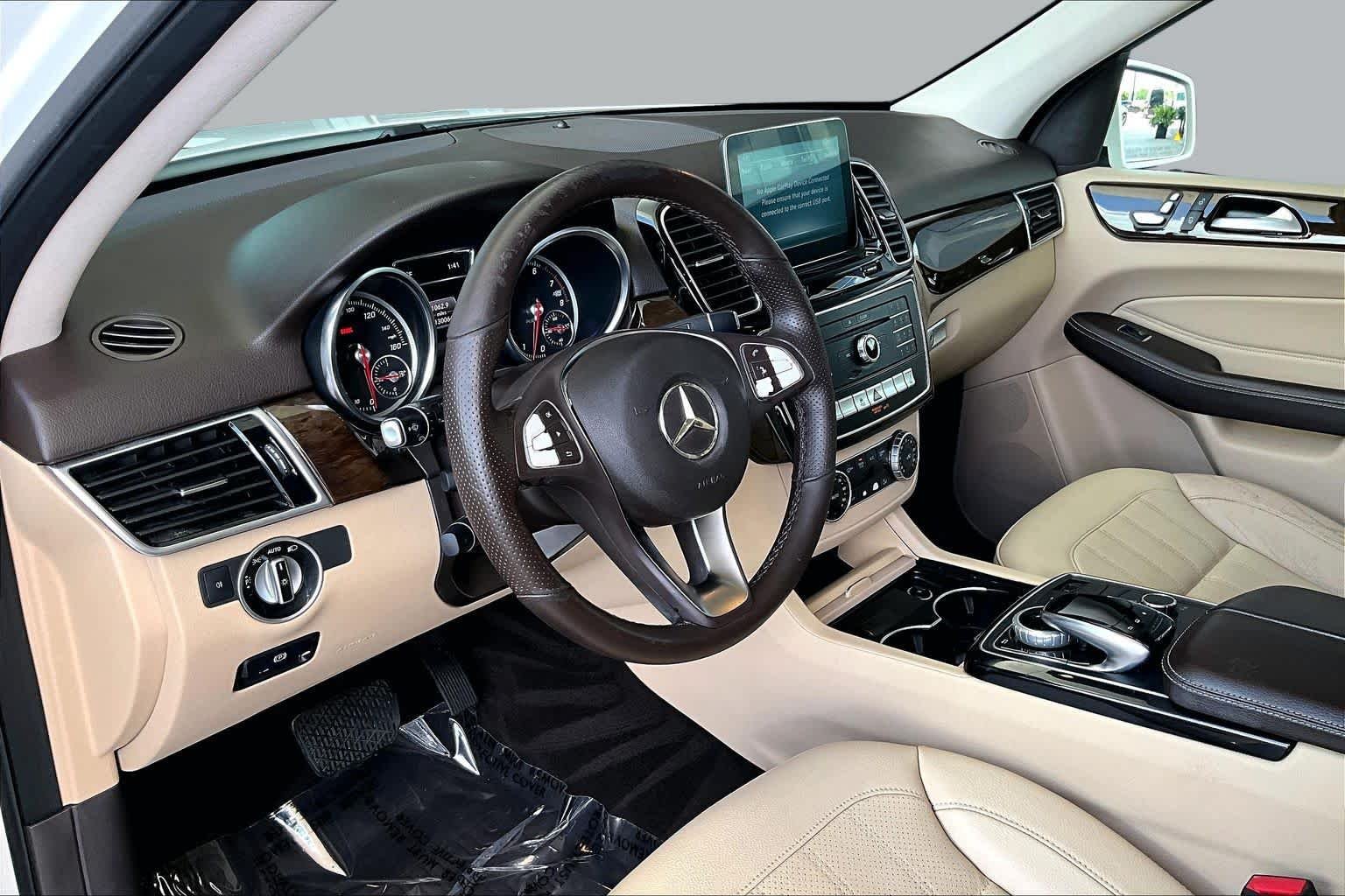 Used 2016 Polar White Mercedes-Benz GLE 350 image 16