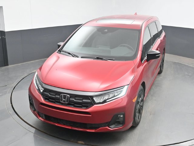 New 2026 Radiant Red Metallic II Honda Sport-L image 28