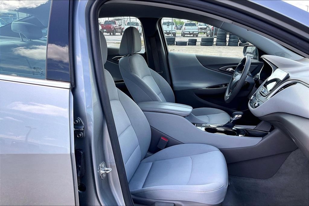 Used 2024 Gray Chevrolet LT image 30