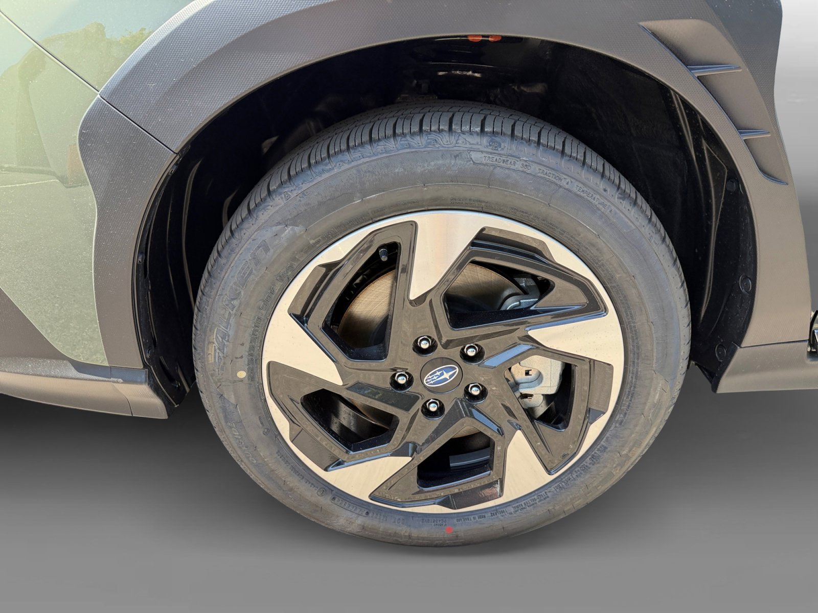 New 2026 ALPINE GREEN Subaru Limited image 9