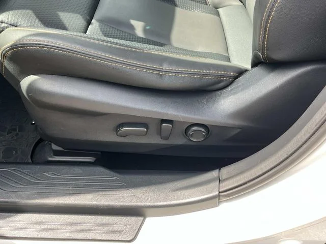Used 2022 White Subaru Wilderness image 31