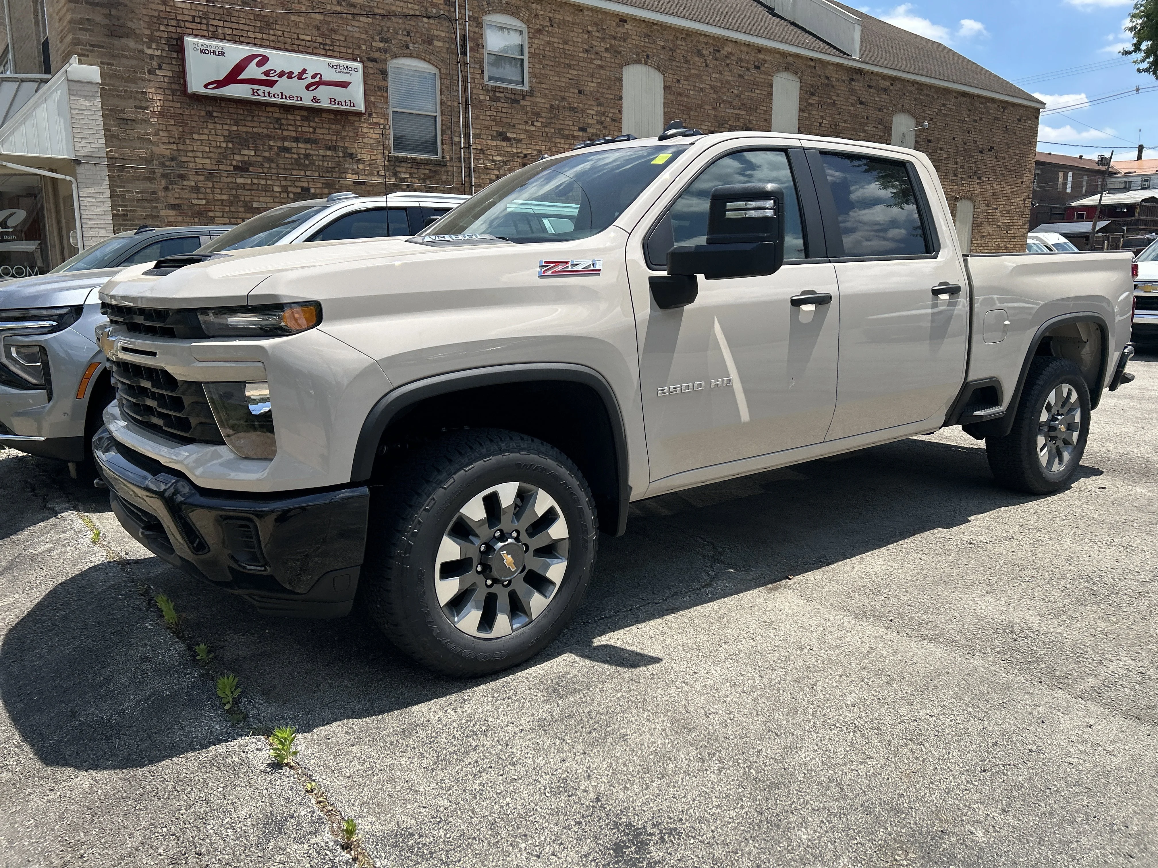 New 2026 White Sands Chevrolet Custom image 11