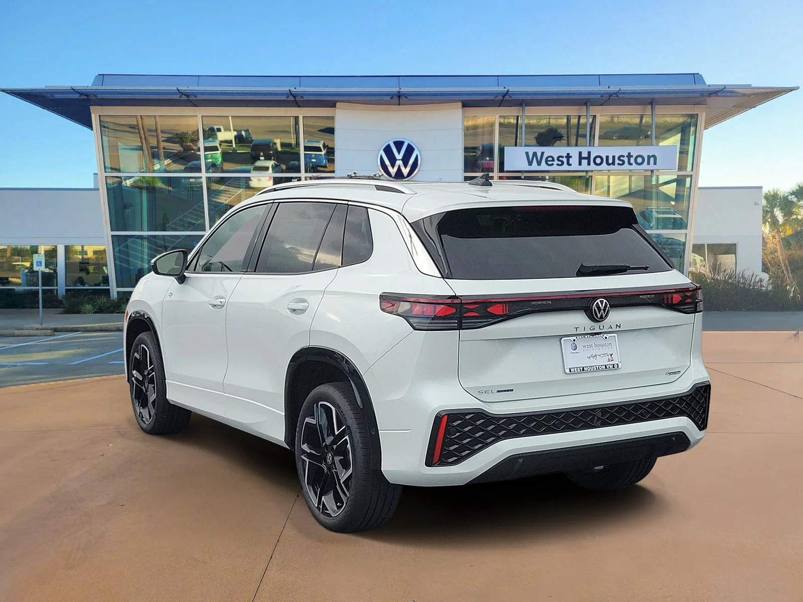 New 2026 White Volkswagen SEL R-Line Turbo image 4