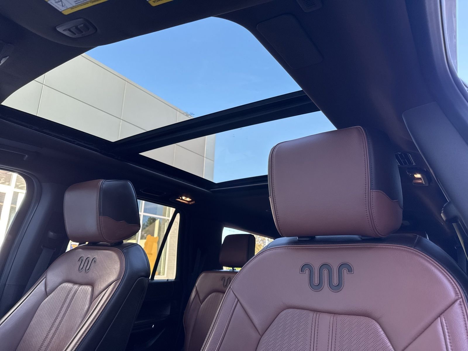 Used 2022 White Ford King Ranch image 10