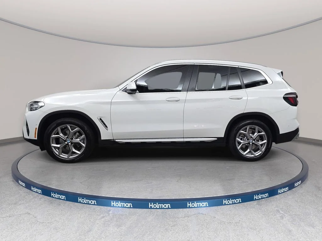 Used 2024 Alpine White BMW xDrive30i image 8