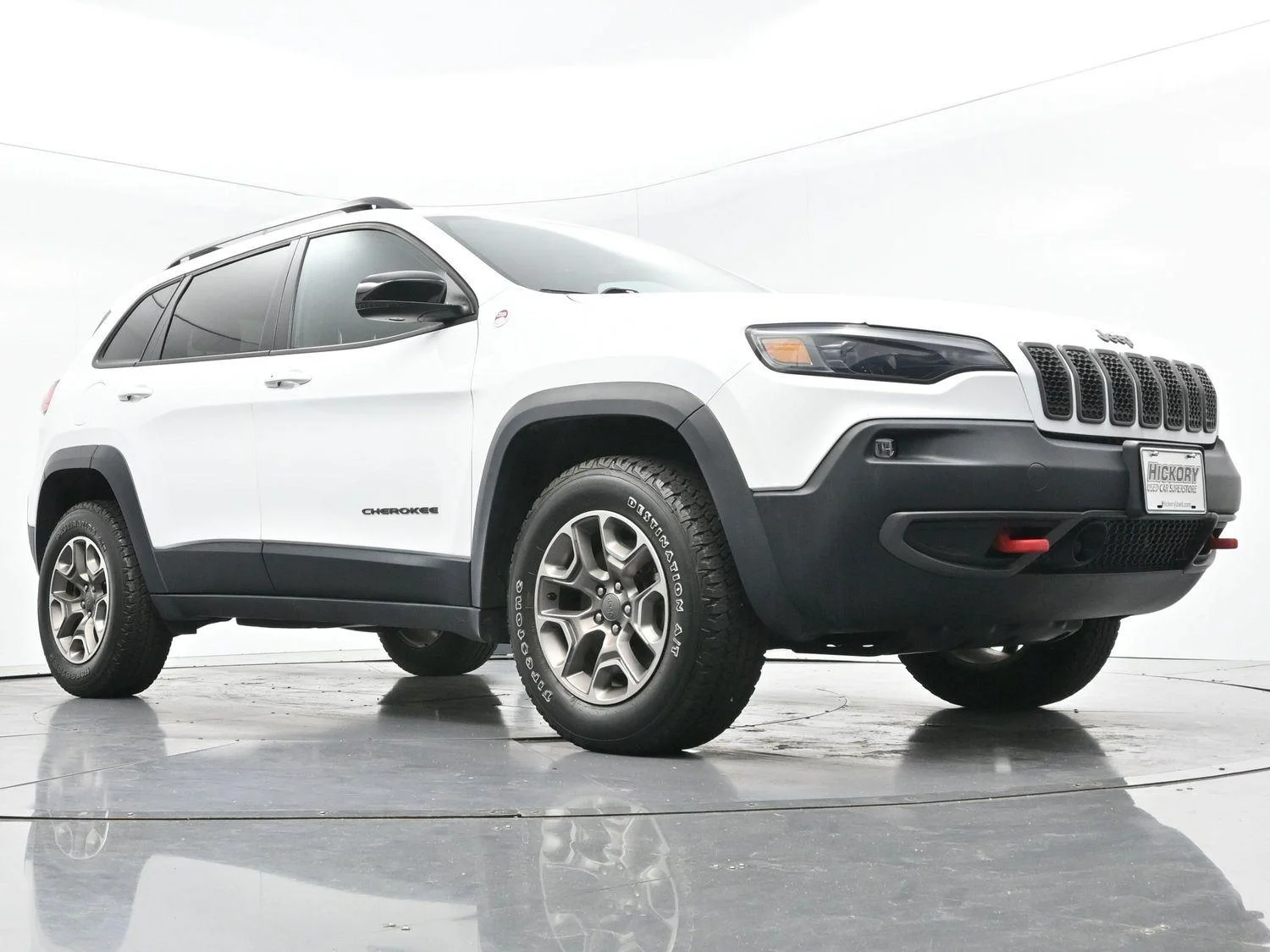 Used 2022 Bright White Clearcoat Jeep Trailhawk image 47