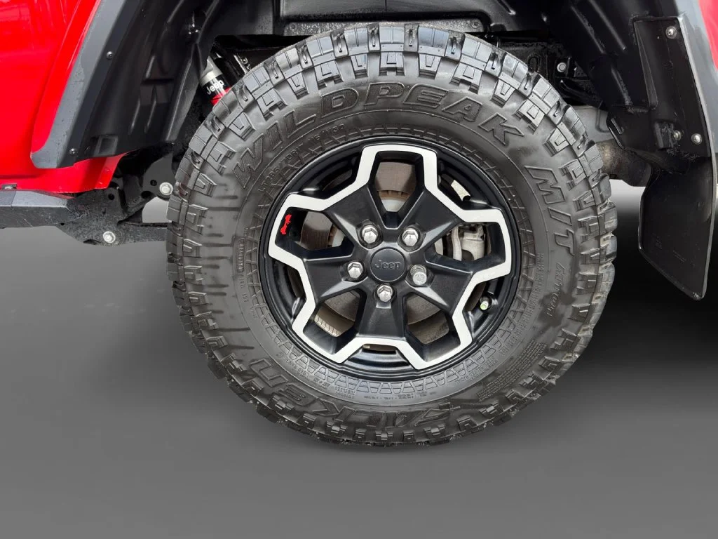 Used 2020 Red Jeep Rubicon image 9