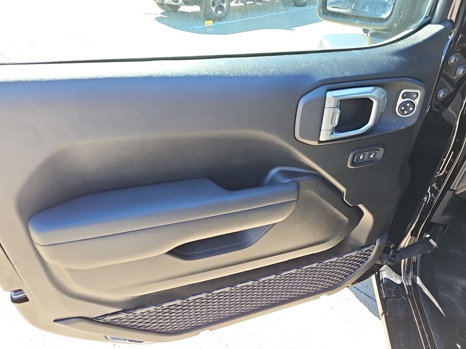 New 2027 Black Clearcoat Jeep Sport S image 17
