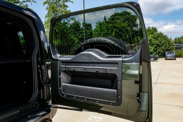 New 2026 Woolstone Green Land Rover X-Dynamic SE image 68