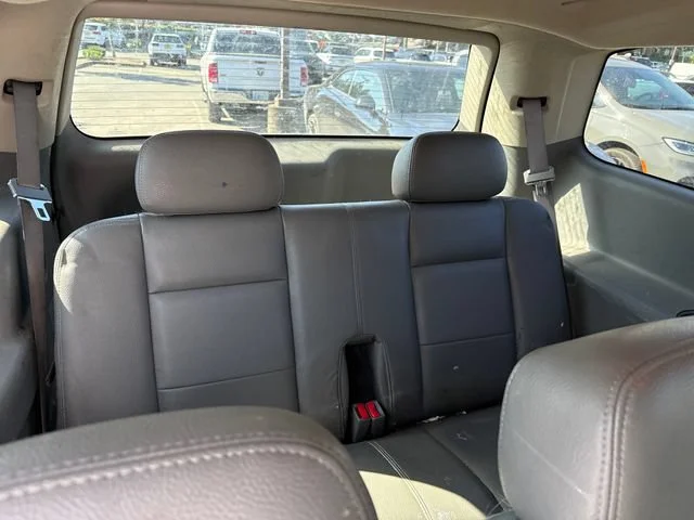 Used 2004 Graphite Metallic Dodge SLT image 12