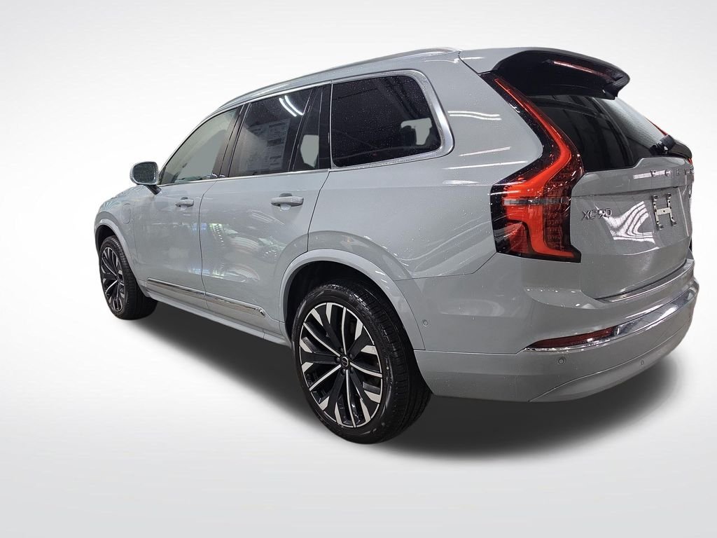 New 2026 Gray Volvo T8 Plus image 7