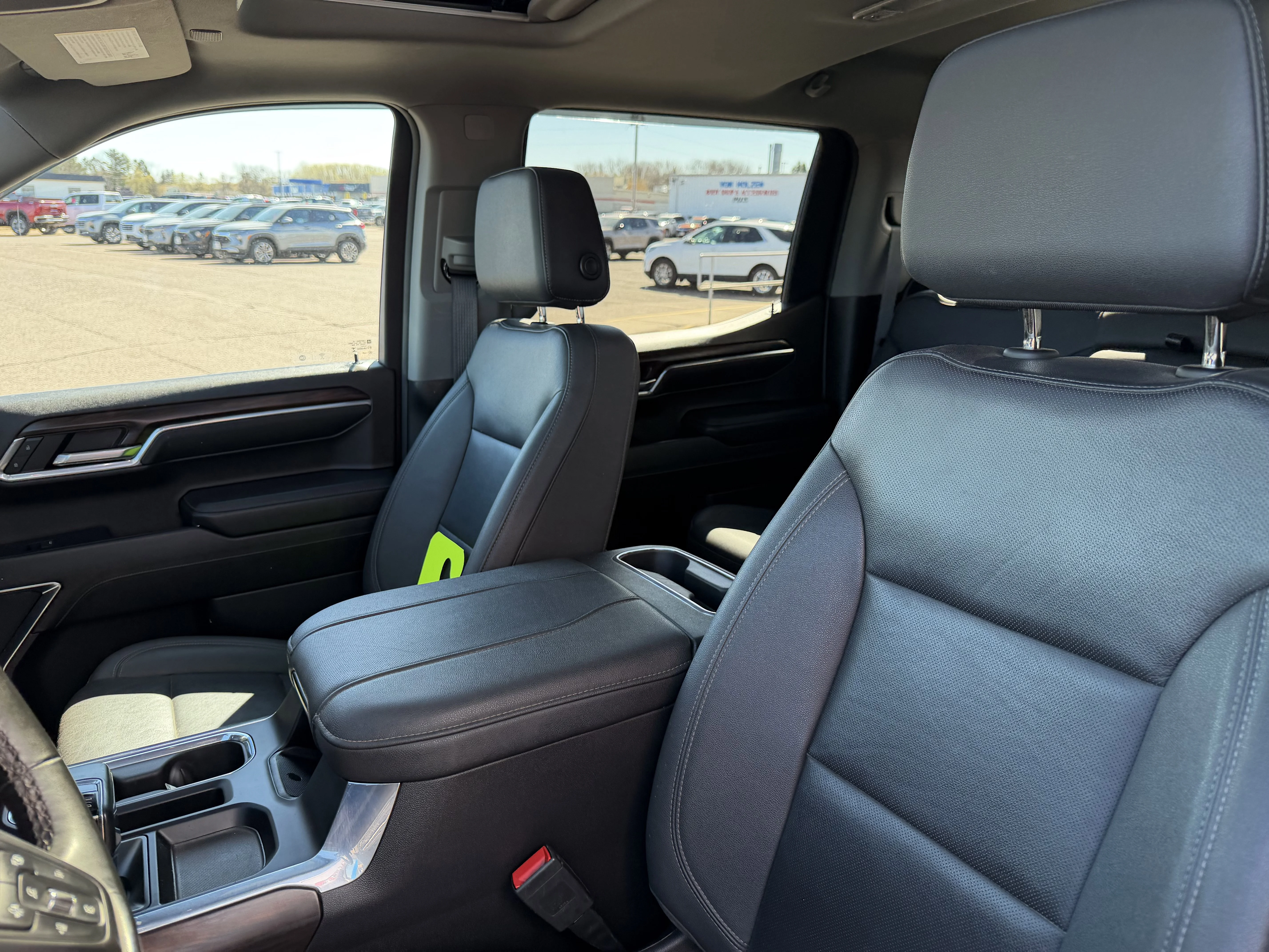 Used 2024 Sterling Metallic GMC SLT image 15