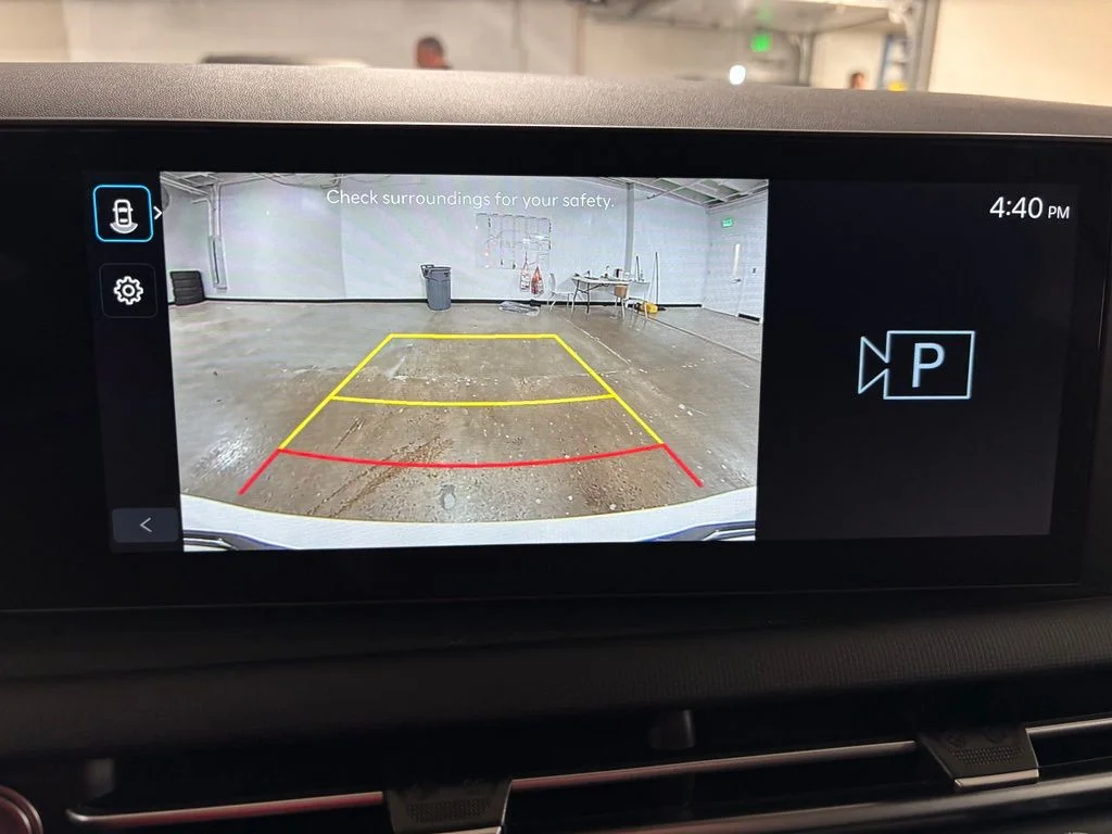 Certified Used 2026 White Hyundai SE image 17