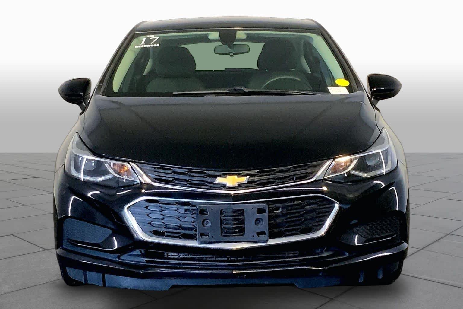 Used 2017 Black Chevrolet LT image 4