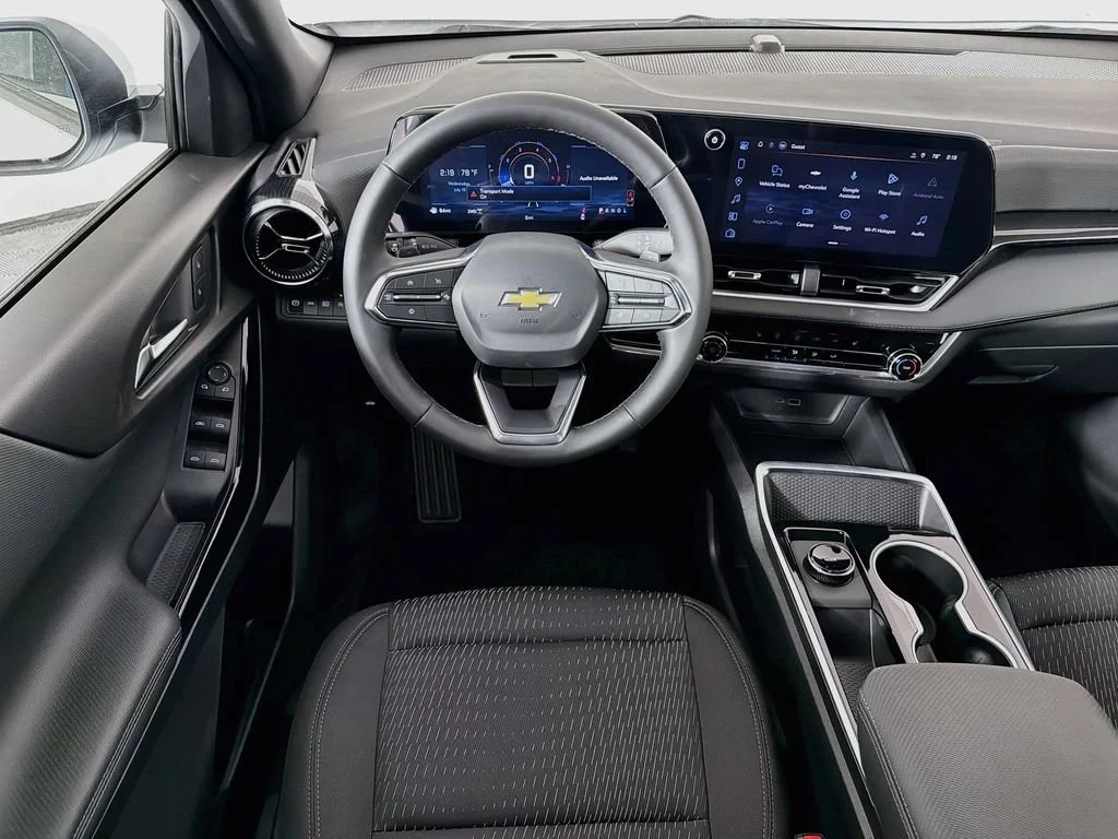 New 2027 Summit White Chevrolet LT image 22