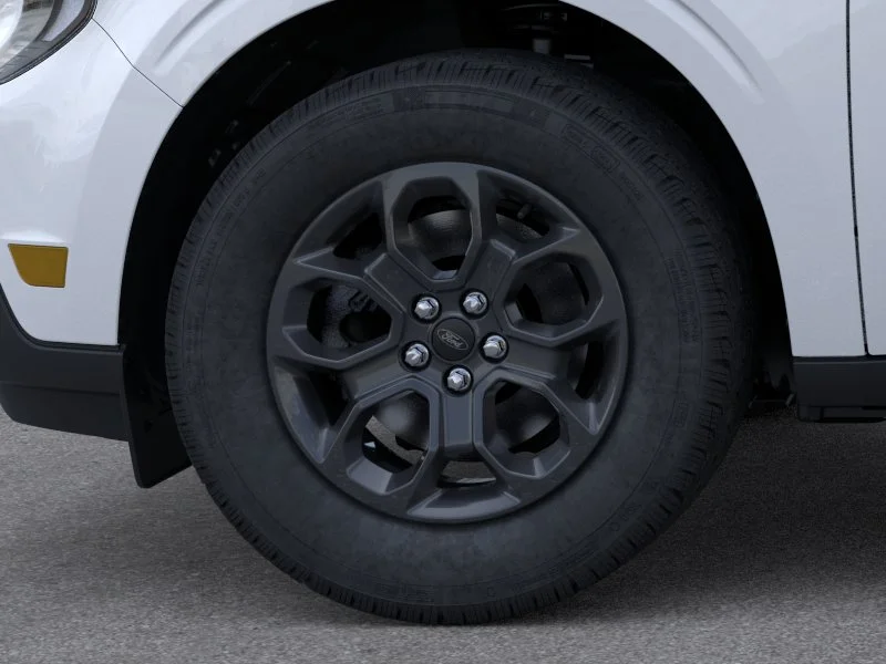 New 2025 Space White Metallic Ford XLT image 20