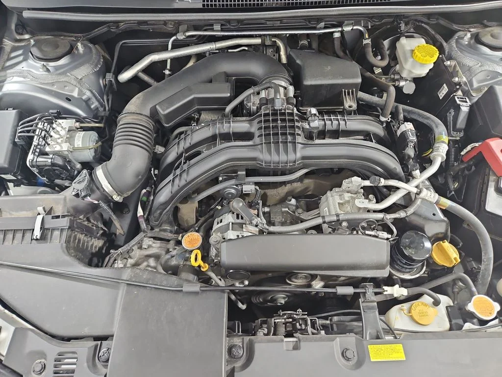 Used 2020 Silver Subaru Base image 21