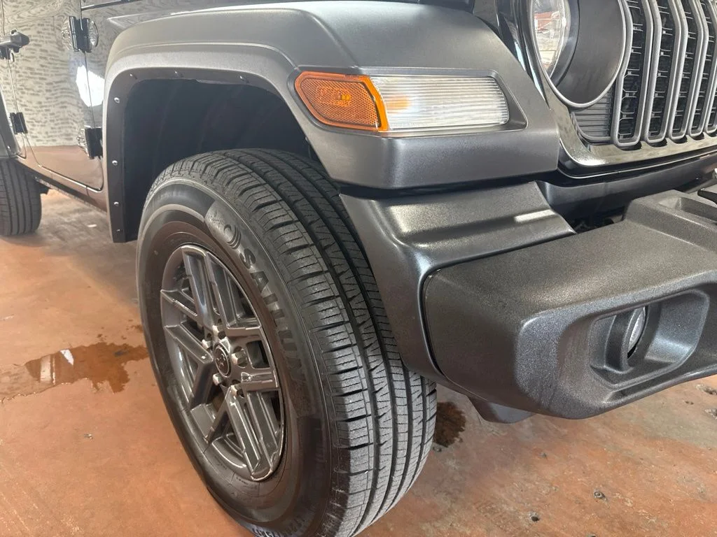 Used 2024 Black Clearcoat Jeep Sport S image 9
