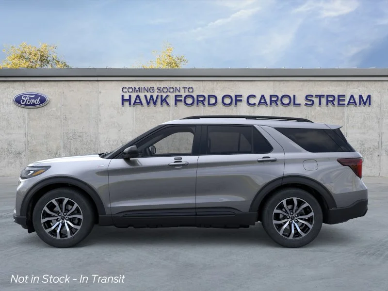 New 2026 Carbonized Gray Metallic Ford ST-Line image 3