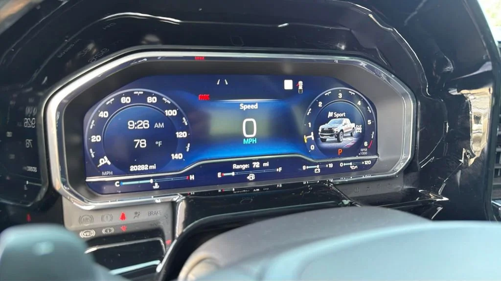 Used 2024 Summit White Chevrolet ZR2 image 20