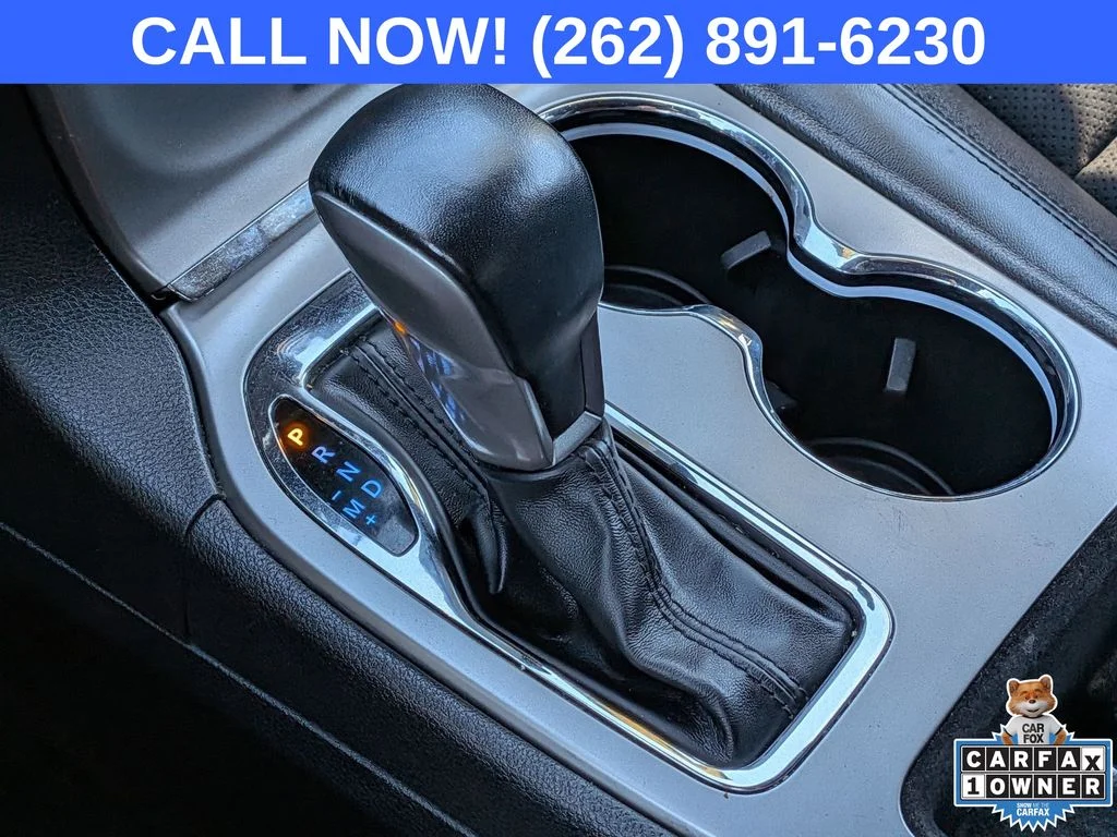 Used 2022 Black Jeep Laredo X image 21