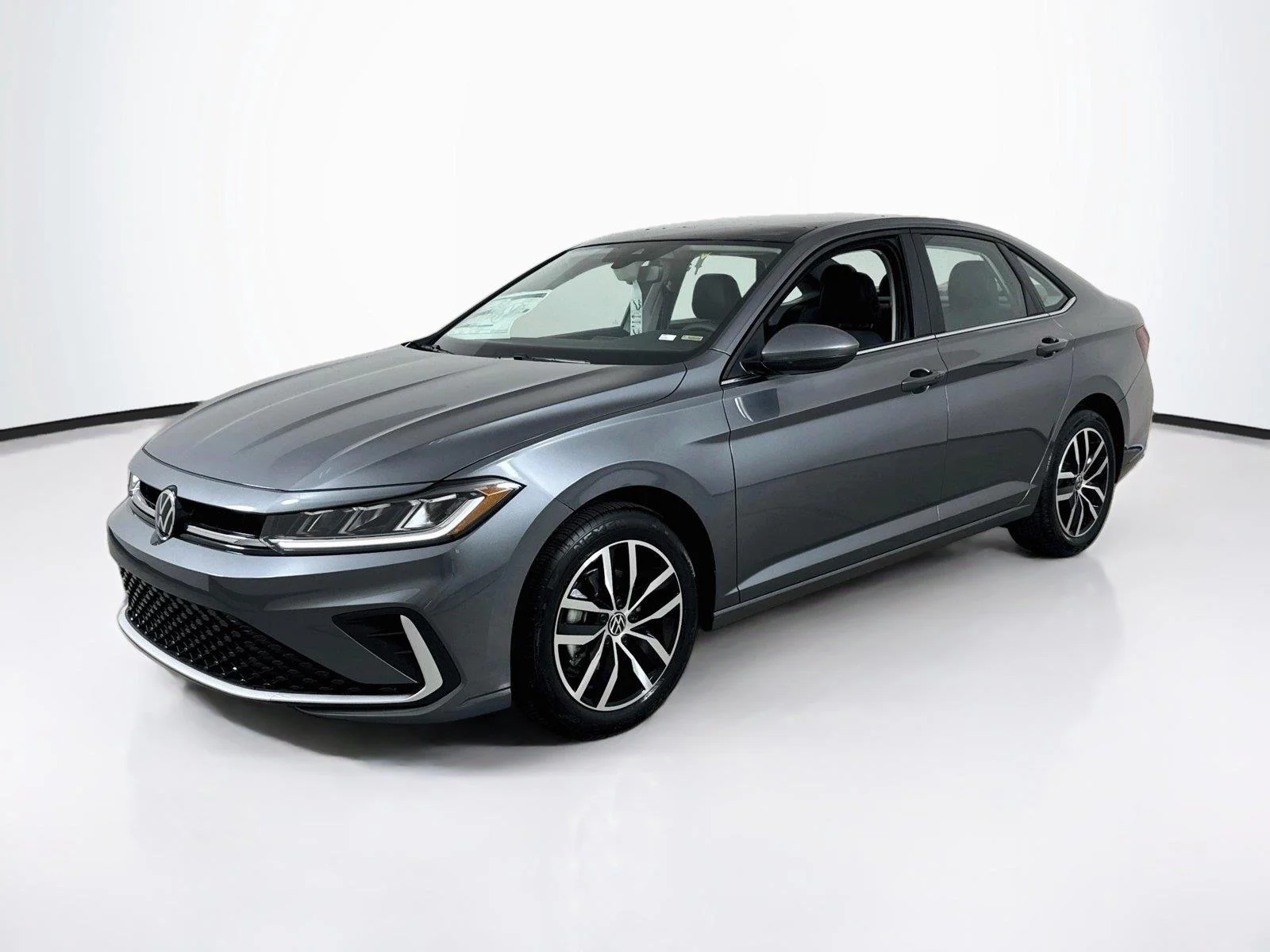 New 2027 GRAY Volkswagen SE image 1