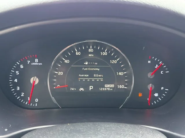 Used 2020 Blue Kia SX image 11