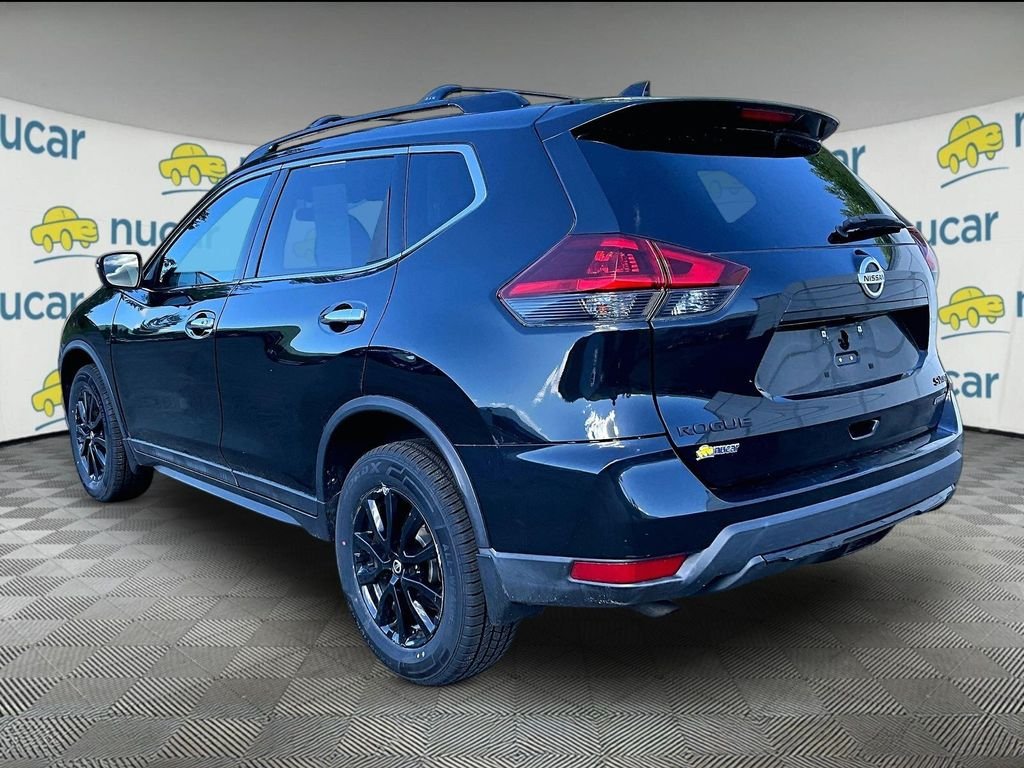 Used 2018 Magnetic Black Nissan SV image 3