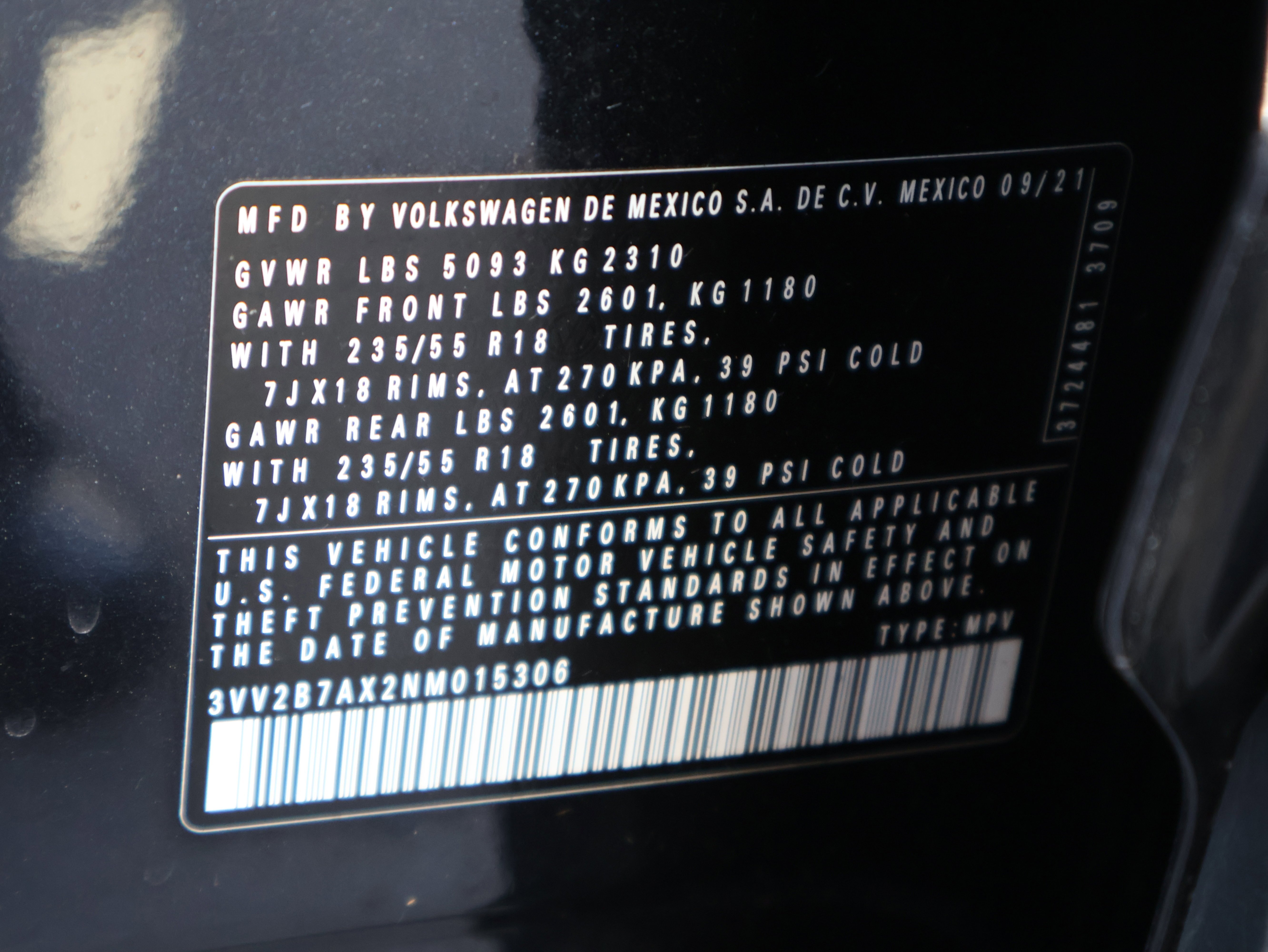 2022 Volkswagen Tiguan SE - Photo 44