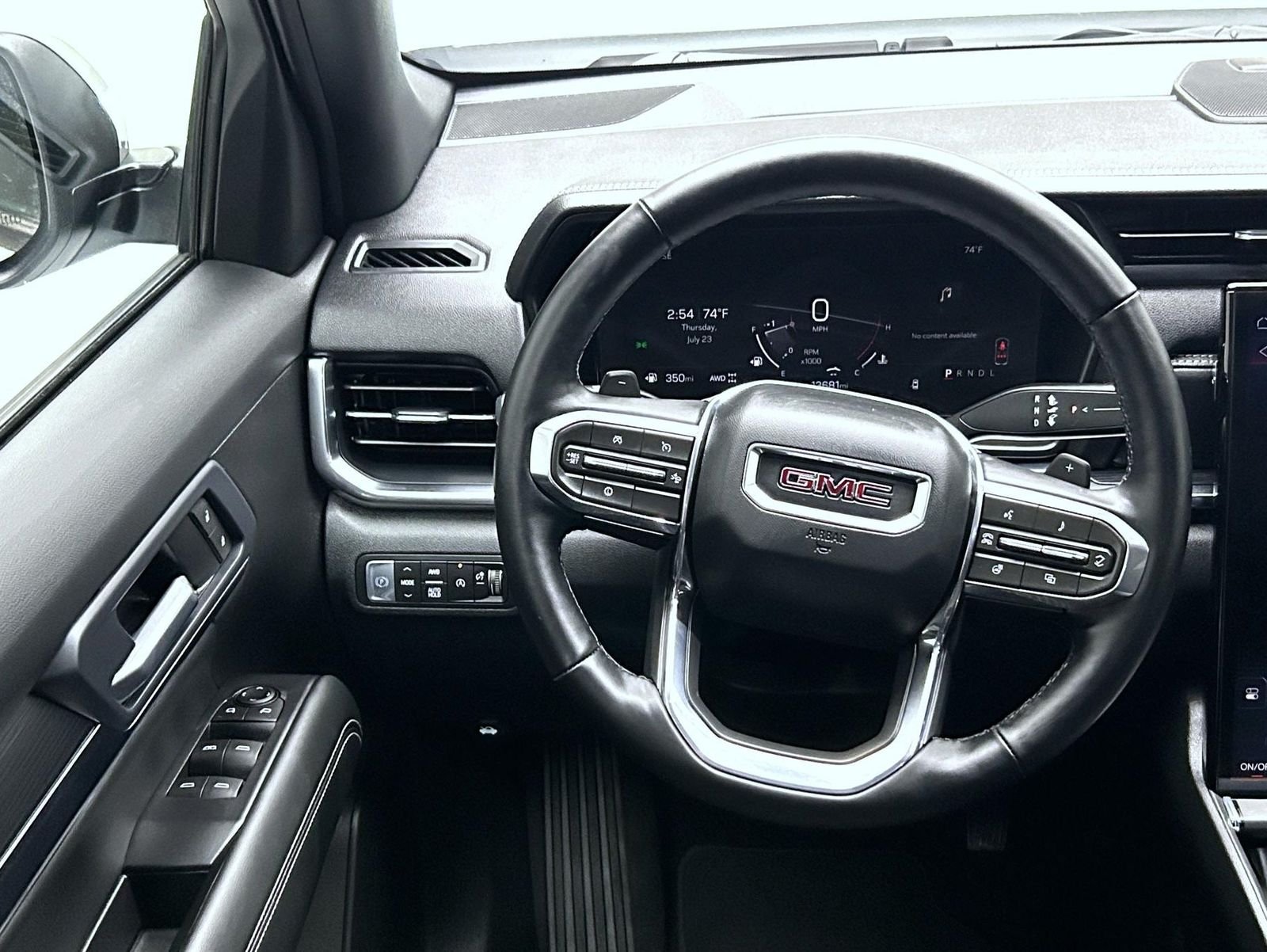 Used 2026 White GMC Elevation image 12