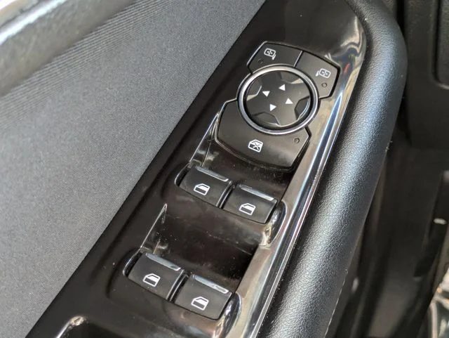 Used 2016 Magnetic Metallic Ford SEL image 22